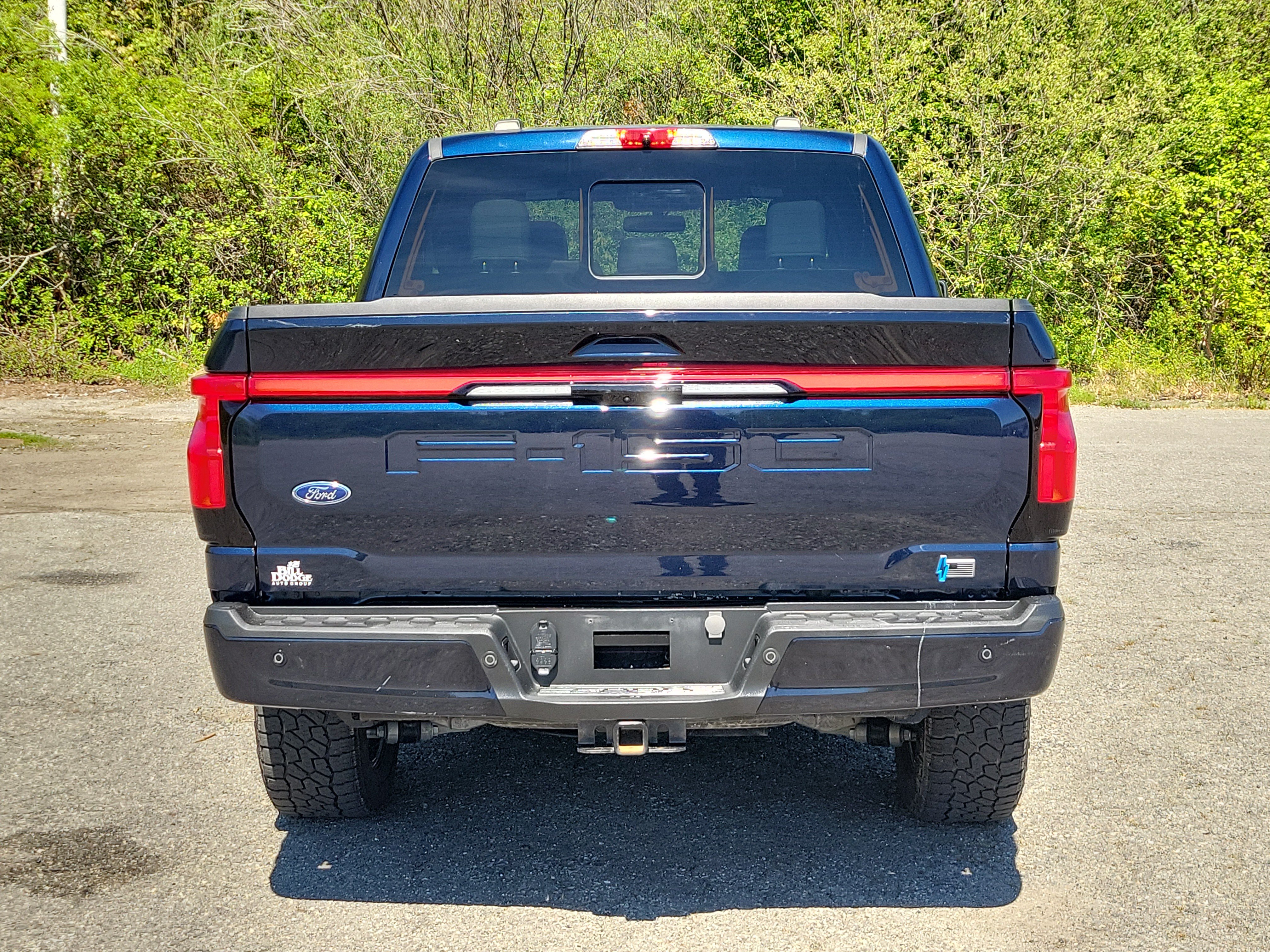 Used 2023 Ford F150 Lightning Lariat AWD/4WD image 6