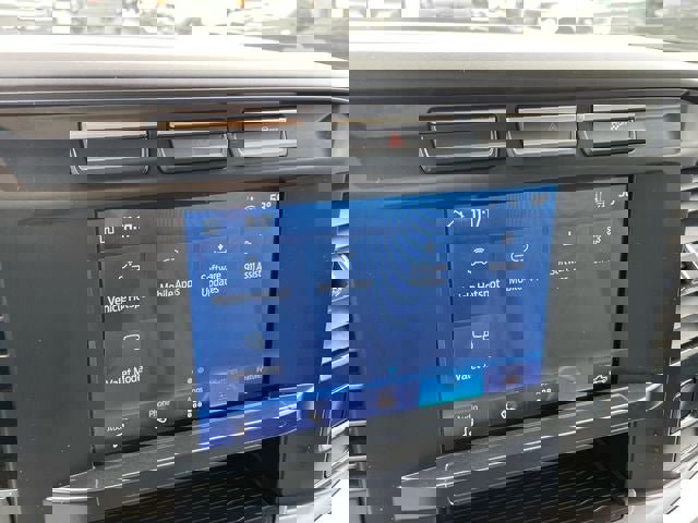 Used 2024 Ford F250 XLT image 24