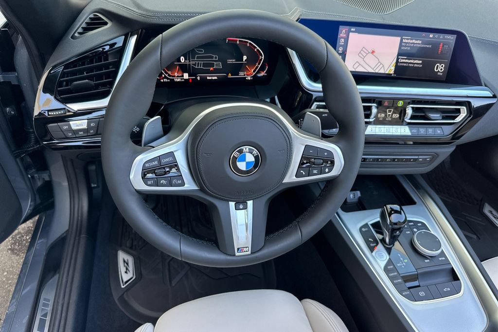 New 2026 BMW Z4 sDrive30i w/ Premium Package RWD image 13