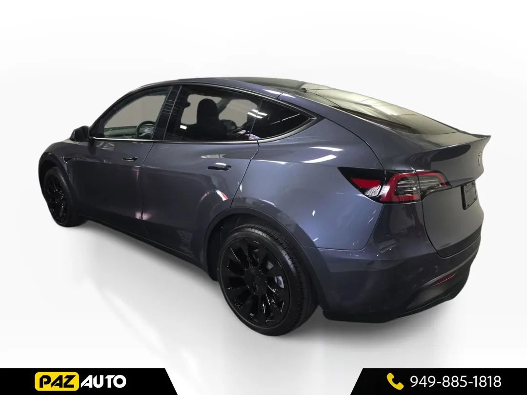 Used 2023 Tesla Model Y Long Range AWD/4WD image 3