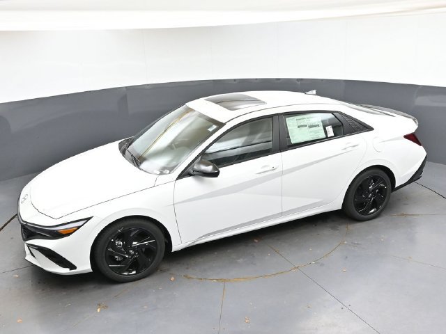 New 2026 Hyundai Elantra SEL Sport FWD image 37