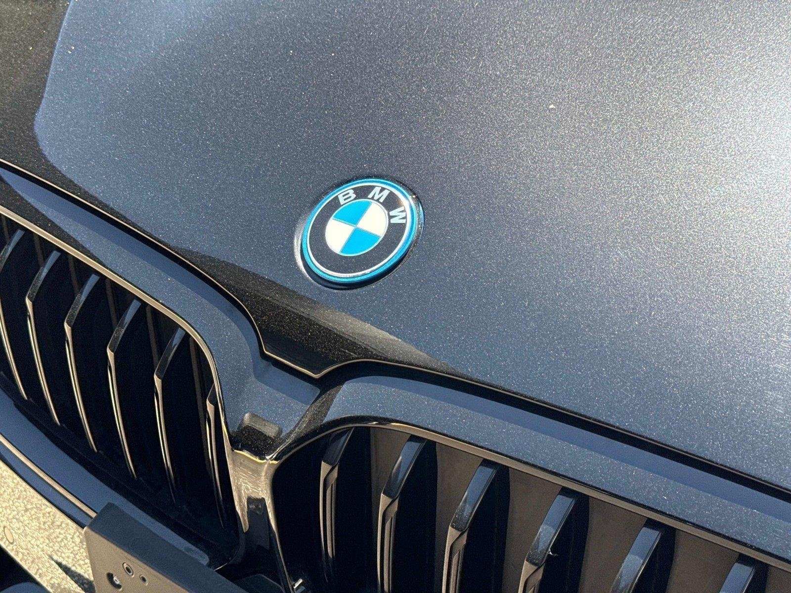 Used 2023 BMW 530e w/ M Sport Package RWD image 10