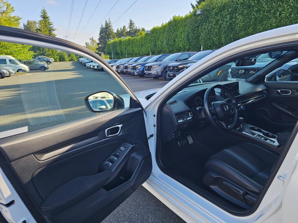 Used 2022 Honda Civic Sport image 22