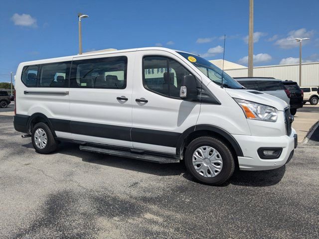 Used 2021 Ford Transit 350 XLT image 3
