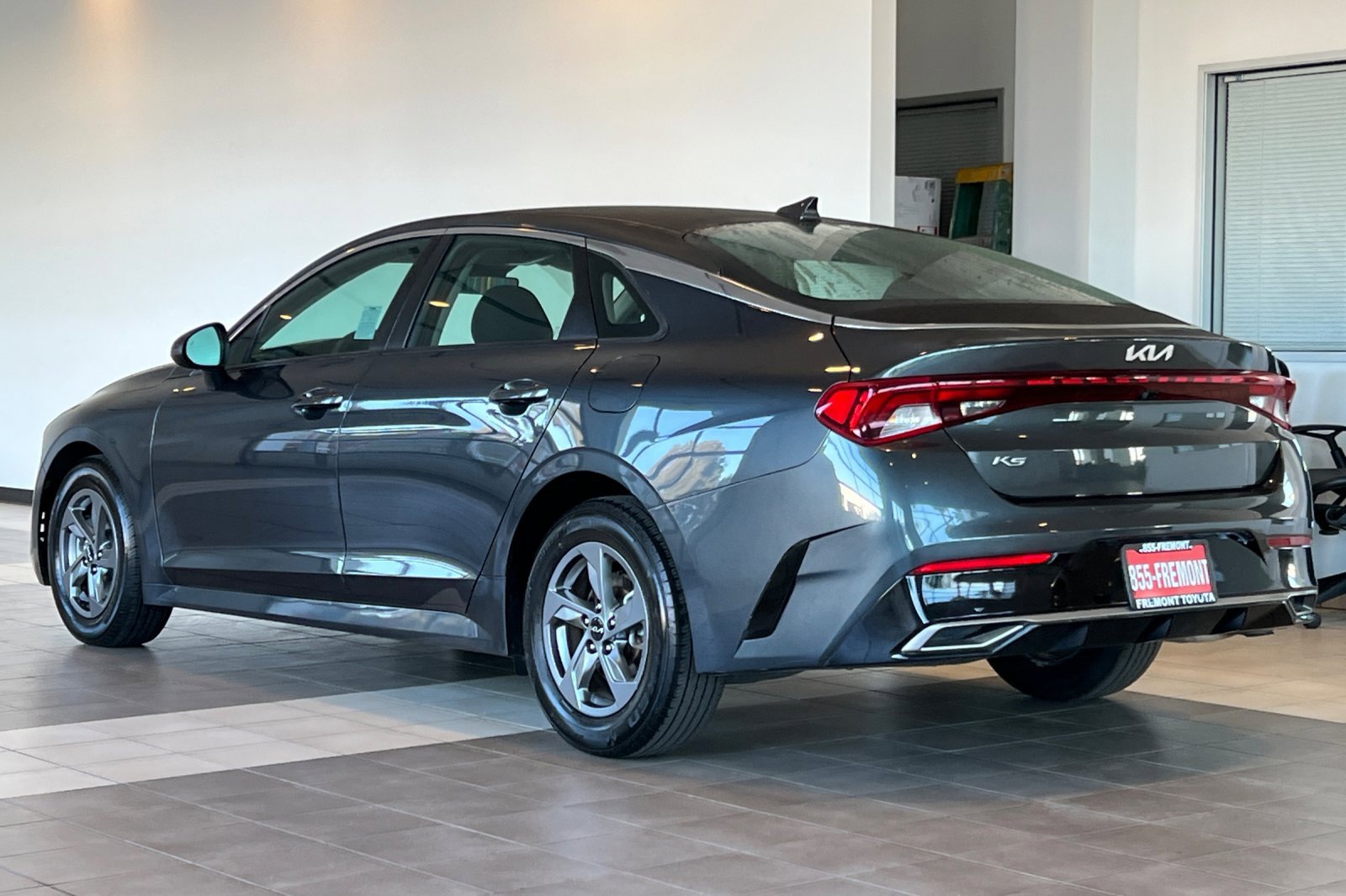 Used 2022 Kia K5 LXS image 6