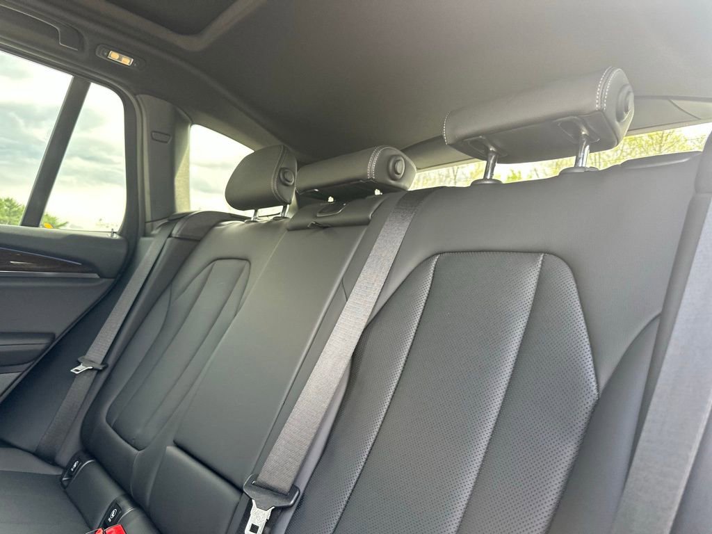 Used 2022 BMW X3 xDrive30i w/ Premium Package 2 image 21