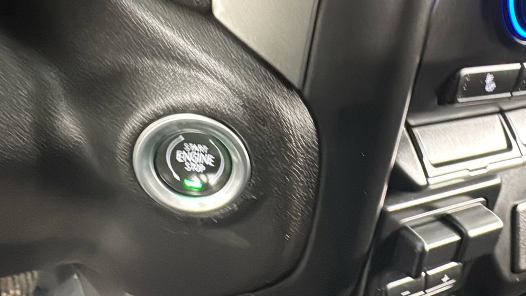 Used 2021 Chevrolet Silverado 1500 LT w/ Bed Protection Package image 24