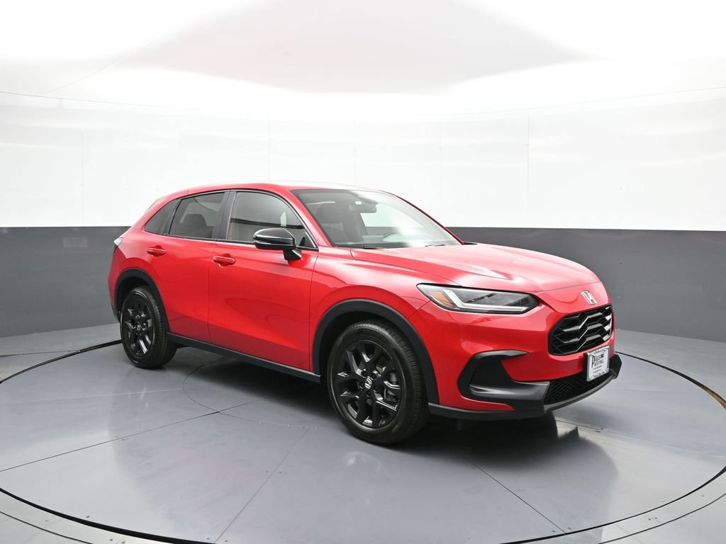 Certified 2025 Honda HR-V Sport image 4