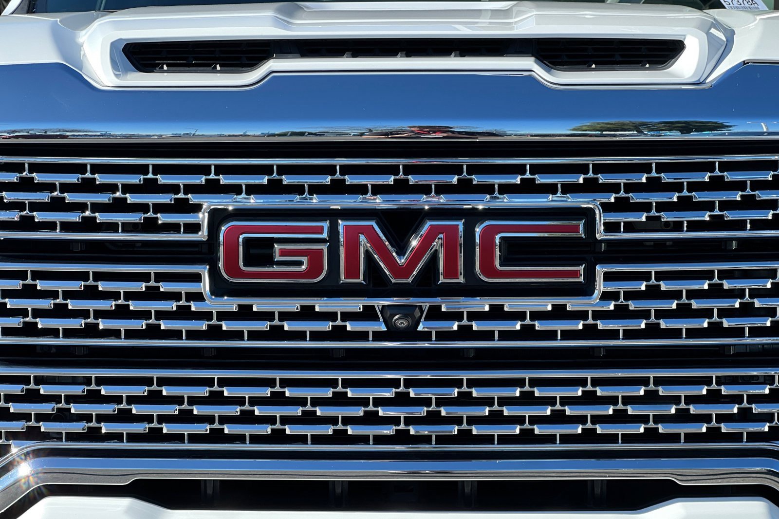 Used 2020 GMC Sierra 3500 Denali w/ Denali Ultimate Package image 40