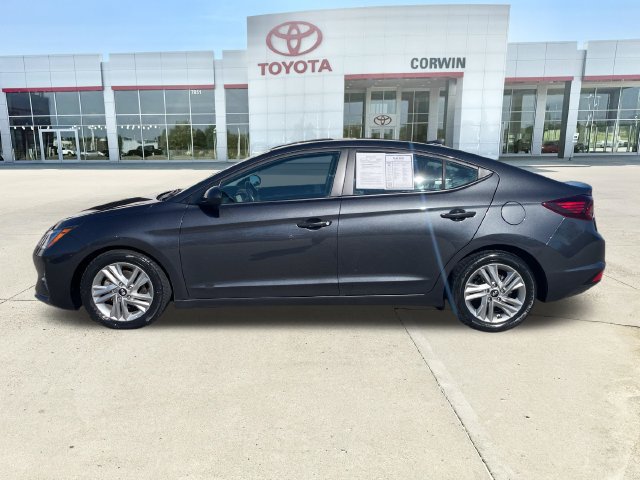 Used 2020 Hyundai Elantra Value Edition w/ Cargo Package (C1) FWD image 2