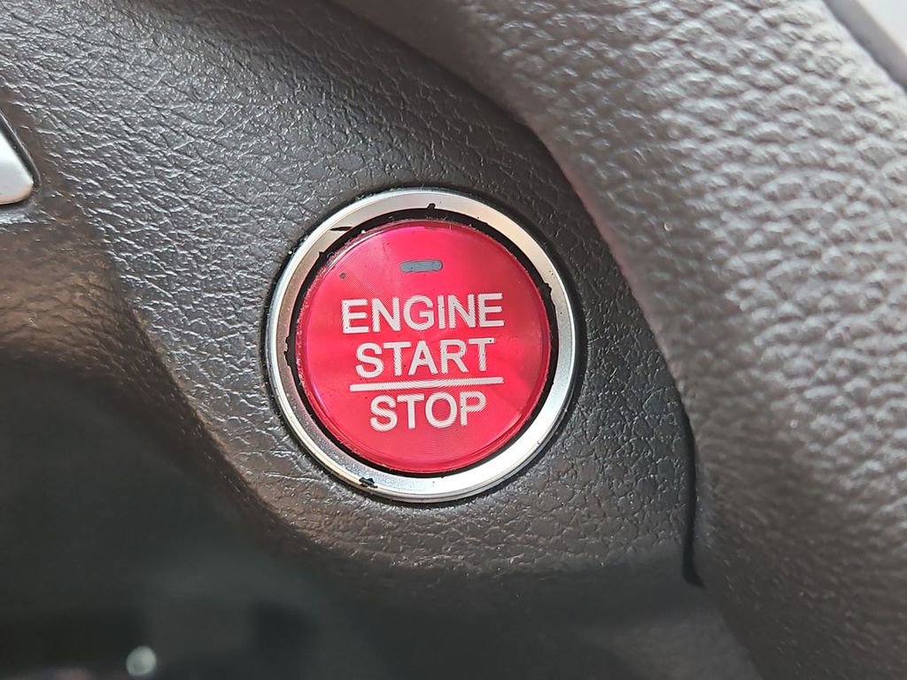 Used 2015 Acura TLX w/ Technology Package image 17