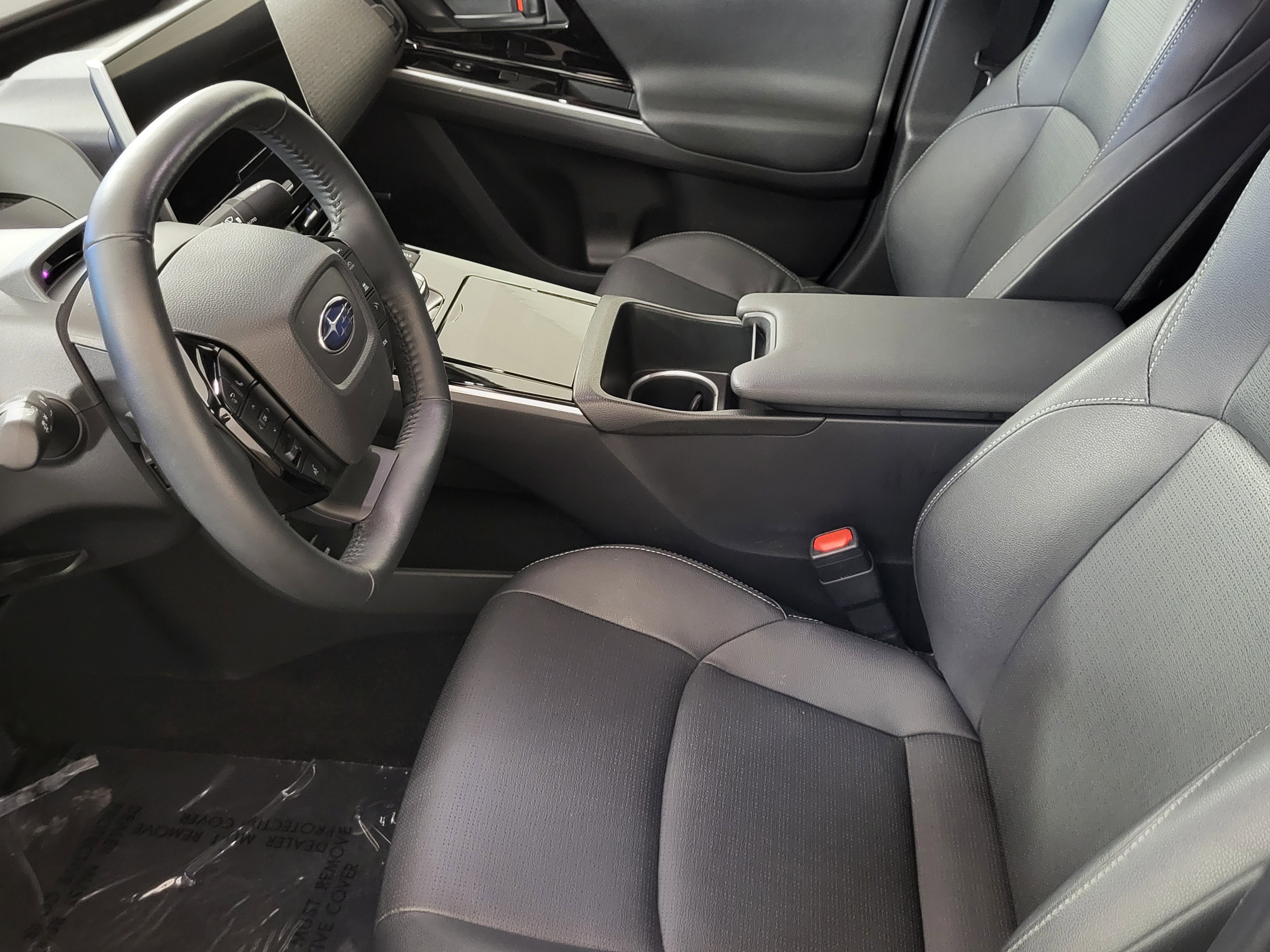 Used 2025 Subaru Solterra Limited image 12