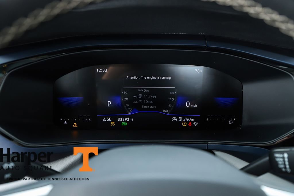 Used 2023 Volkswagen Taos SE w/ Panoramic Sunroof Package FWD image 27