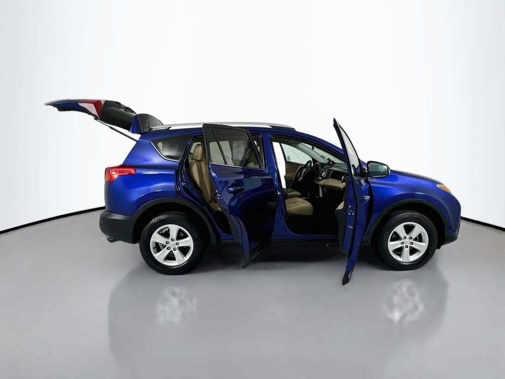 Used 2014 Toyota RAV4 XLE FWD image 27