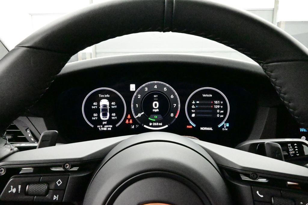 Certified 2026 Porsche 911 Targa 4 GTS AWD/4WD image 9