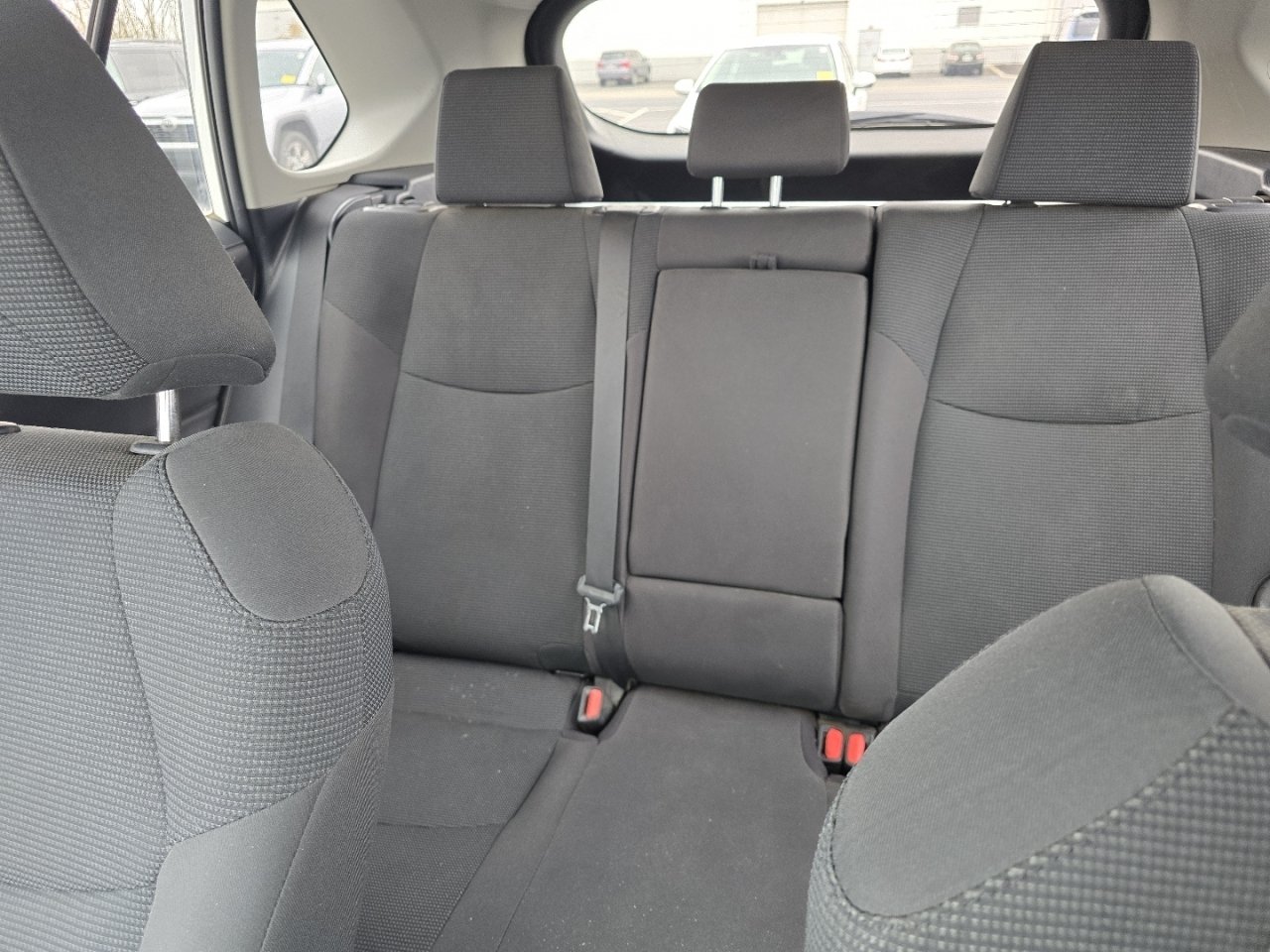 Certified 2021 Toyota RAV4 LE AWD/4WD image 16