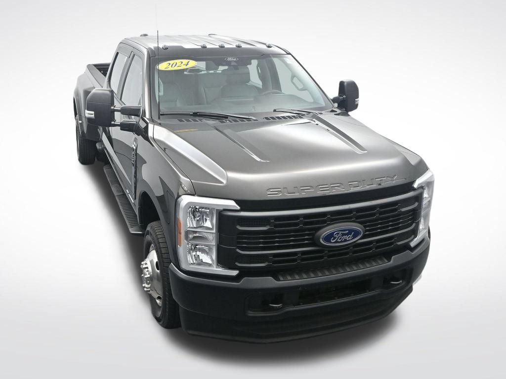 Used 2024 Ford F350 XL AWD/4WD image 32