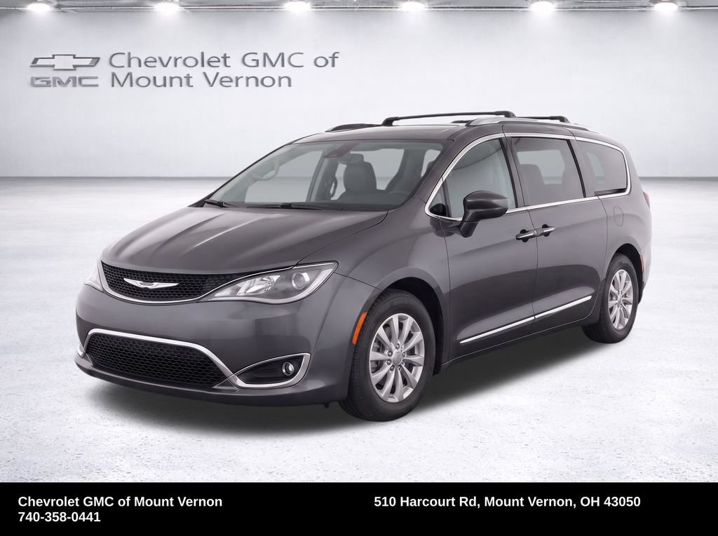 Used 2018 Chrysler Pacifica Touring-L Plus FWD image 21