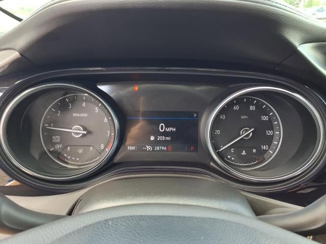 Used 2023 Buick Encore GX Essence w/ Experience Buick Package FWD image 8