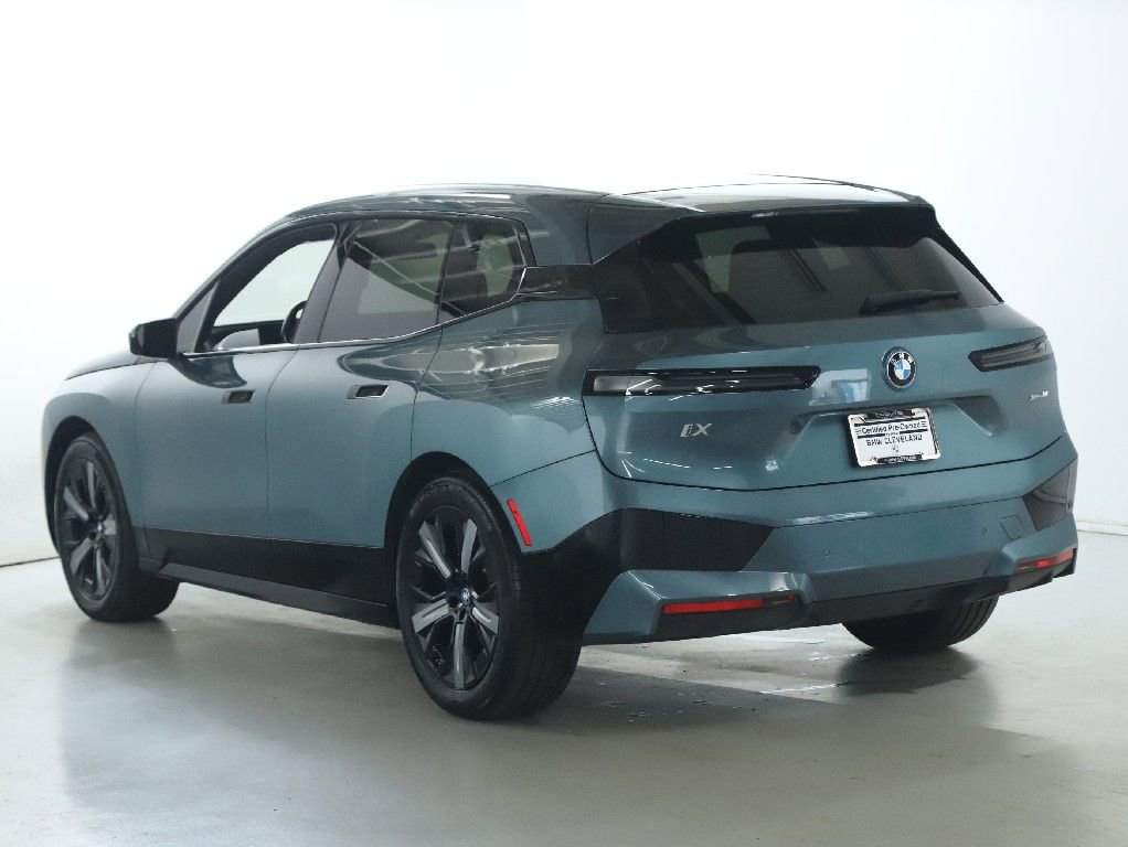 Certified 2023 BMW iX xDrive50 w/ Premium Package AWD/4WD image 41