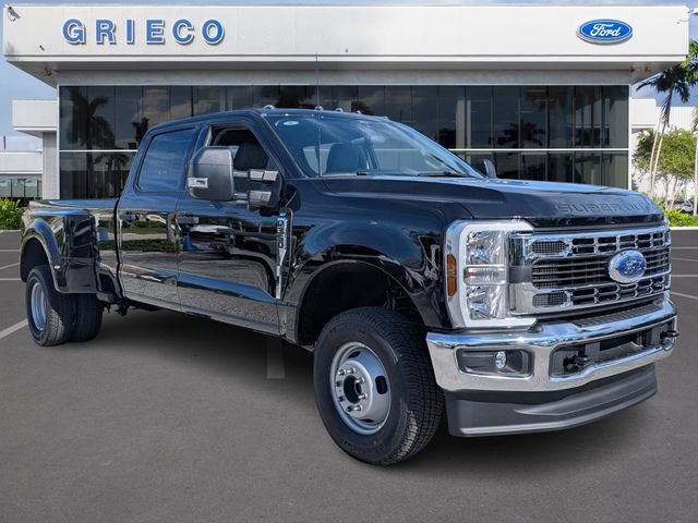 New 2026 Ford F350 XLT w/ 360-Degree Camera Package AWD/4WD image 1