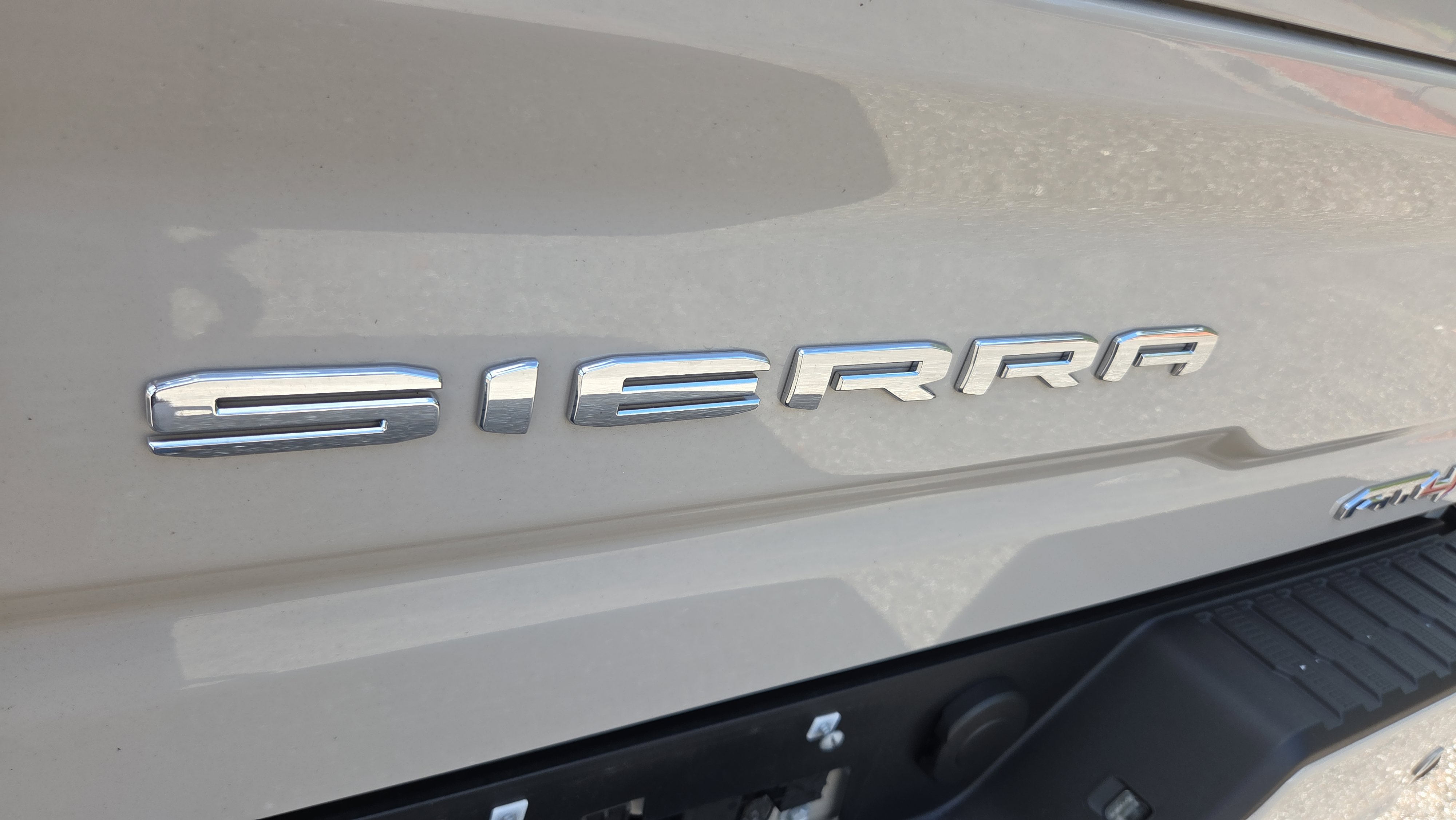 Used 2026 GMC Sierra 2500 AT4 w/ AT4 Premium Plus Package AWD/4WD image 31