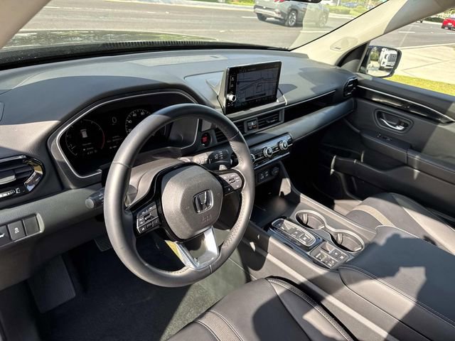 Certified 2025 Honda Pilot Touring image 18