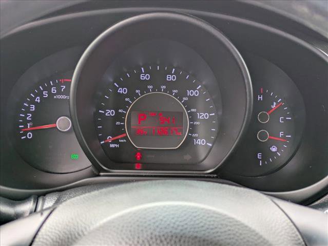 Used 2016 Kia Soul + image 8