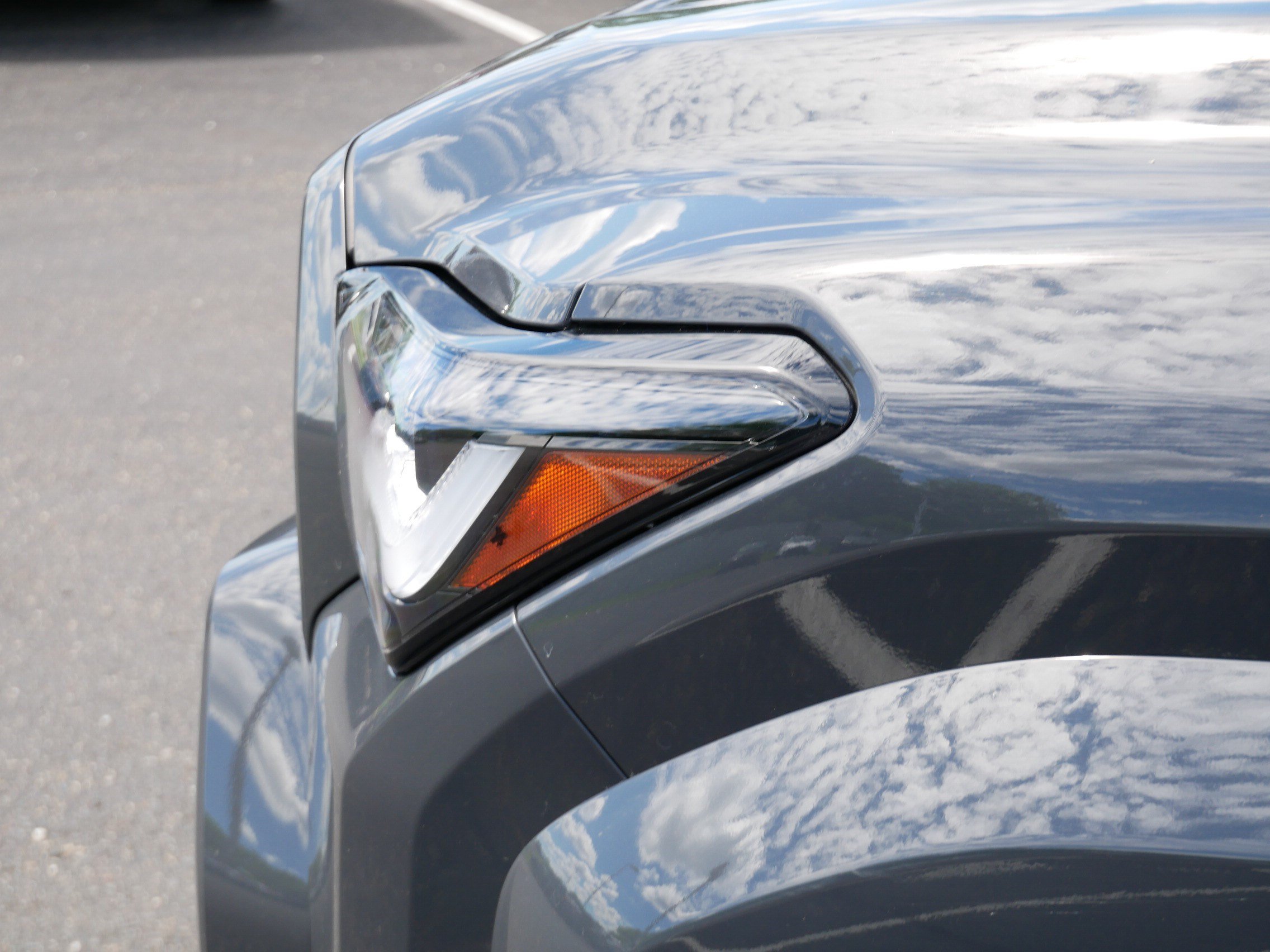 Used 2025 Toyota 4Runner Limited AWD/4WD image 16
