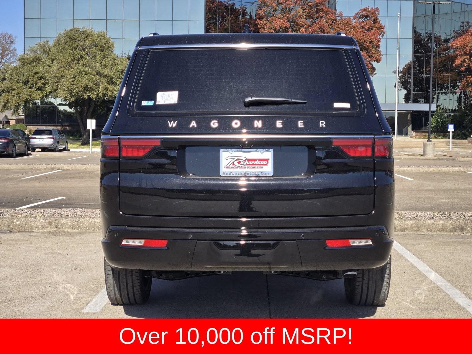 New 2025 Jeep Wagoneer L Series II AWD/4WD image 5