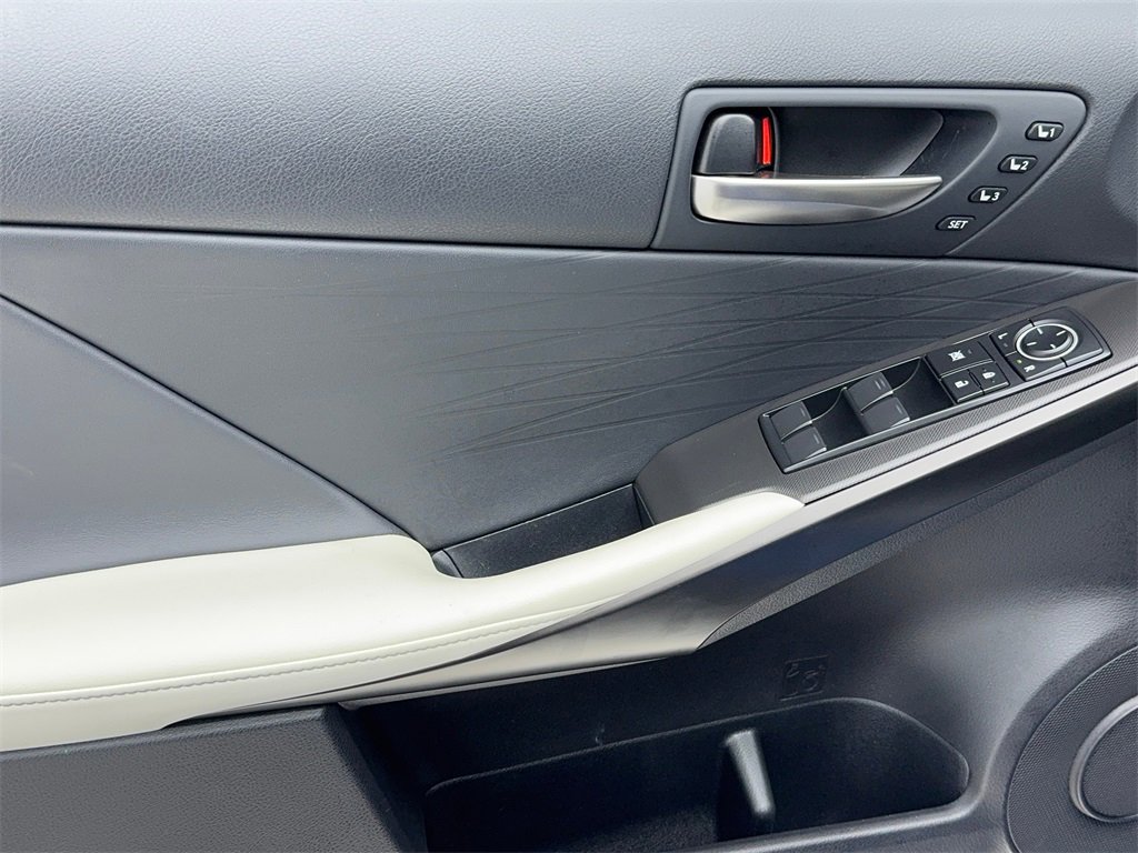 Used 2023 Lexus IS 350 F Sport w/ Memory Package image 37