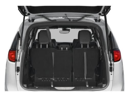 Used 2025 Chrysler Voyager LX FWD image 11