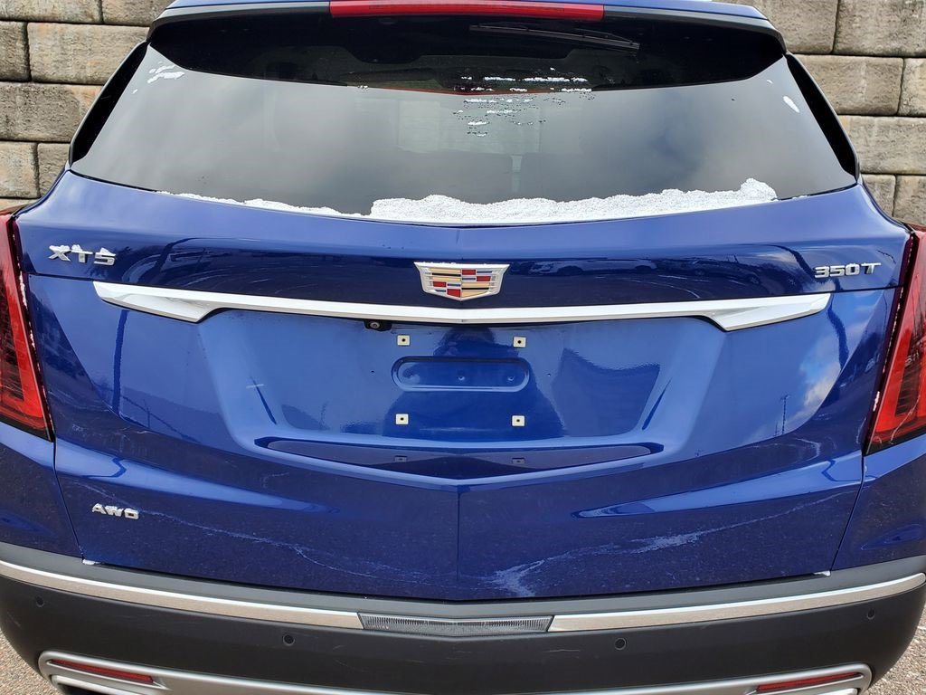 Certified 2023 Cadillac XT5 Premium Luxury w/ LPO, Floor Liner Package image 13