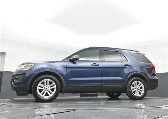 Used 2017 Ford Explorer Base image 45