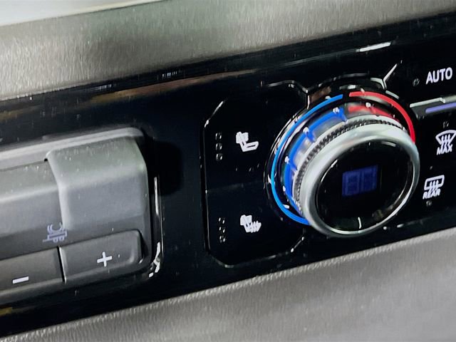 Used 2025 GMC Sierra 1500 Elevation image 18