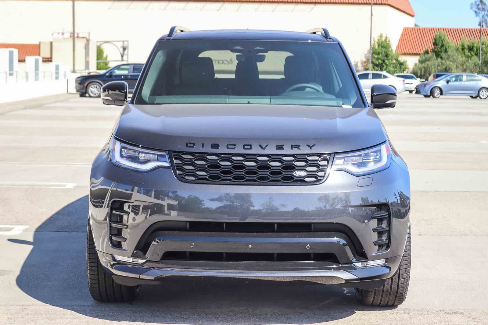 New 2026 Land Rover Discovery Dynamic SE AWD/4WD image 2