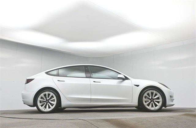 Used 2022 Tesla Model 3 Long Range image 21