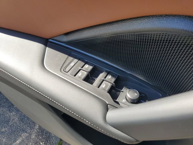 New 2026 Volkswagen Tiguan SEL R-Line image 30