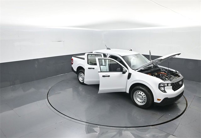 New 2026 Ford Maverick XL image 39