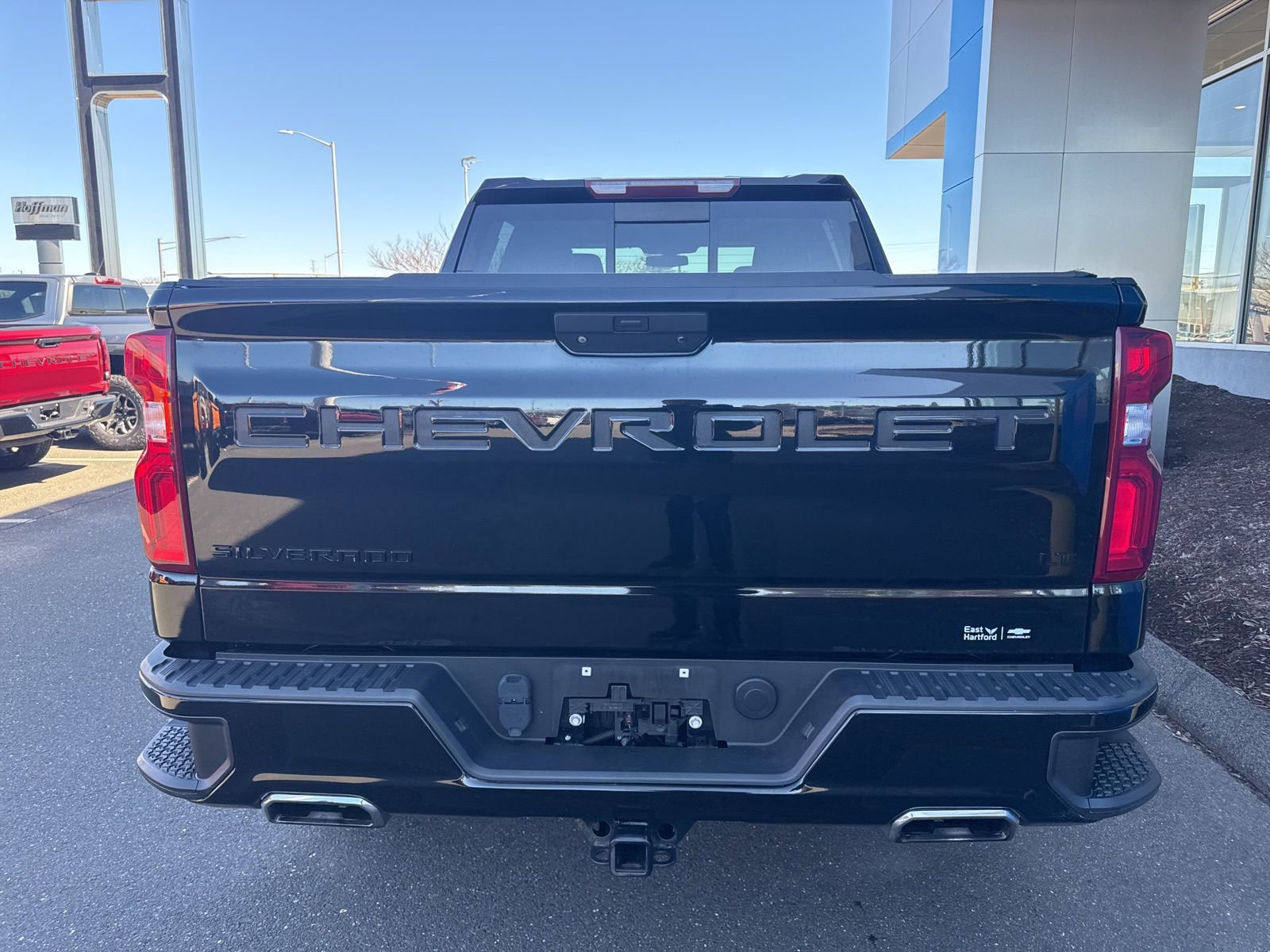 Used 2022 Chevrolet Silverado 1500 LT Trail Boss w/ Convenience Package II image 7