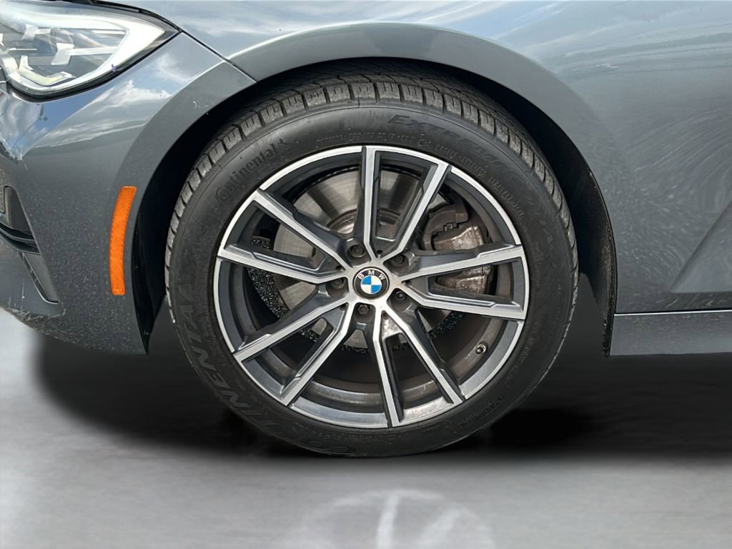 Used 2021 BMW 330i xDrive Sedan w/ Premium Package AWD/4WD image 26