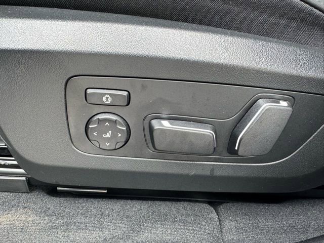 Used 2026 BMW X3 xDrive30 w/ M Sport Package image 21