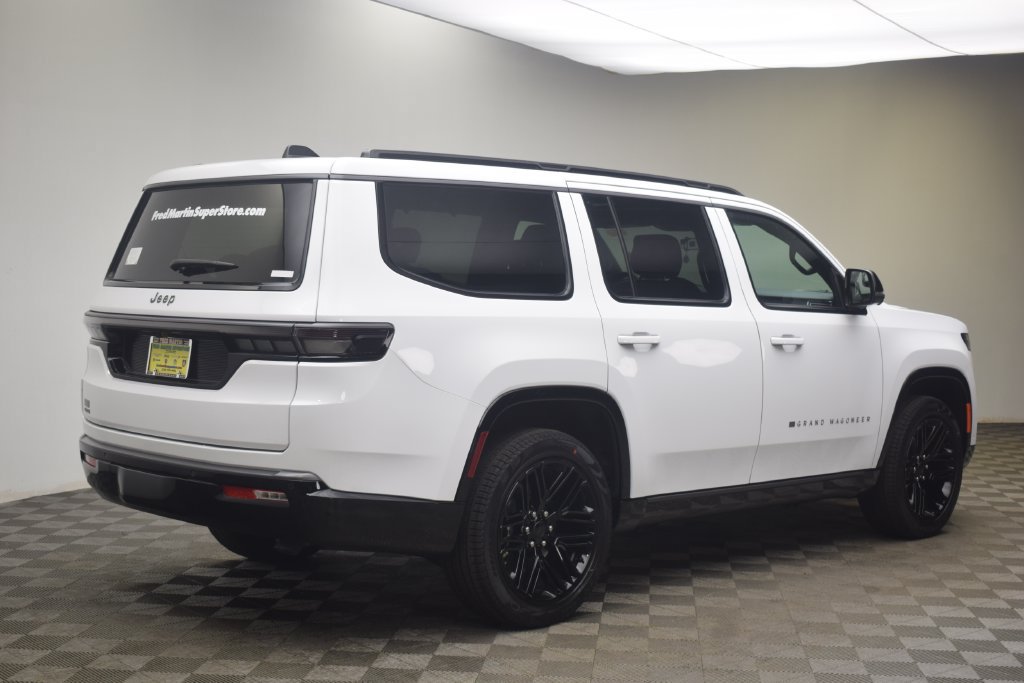 New 2026 Jeep Grand Wagoneer Limited AWD/4WD image 6