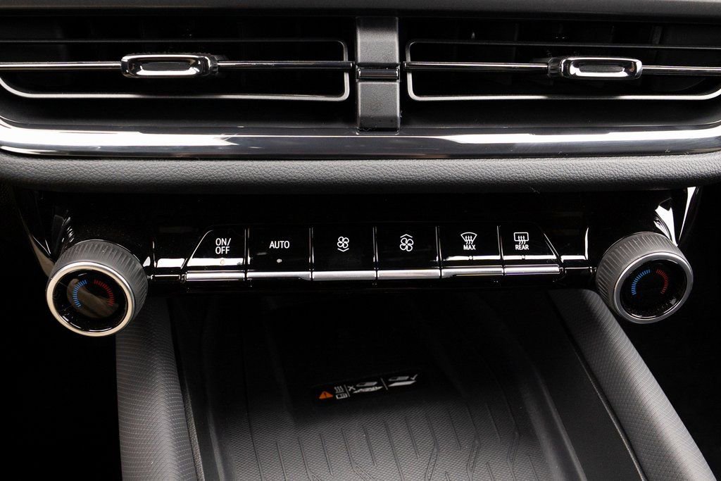 New 2025 Chevrolet Equinox EV RS w/ Active Safety Package 3 image 24