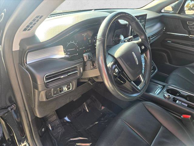 Used 2022 Lincoln Corsair FWD w/ Premium Package image 10