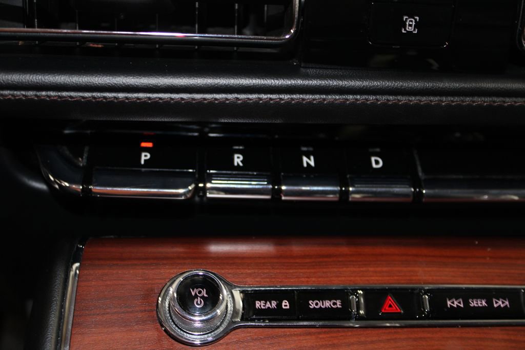 Used 2022 Lincoln Aviator Reserve w/ Equipment Group 201A image 49