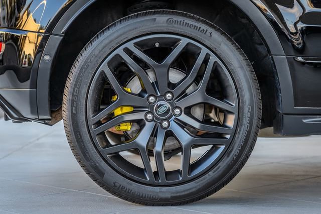 Used 2018 Land Rover Range Rover Evoque HSE Dynamic image 21