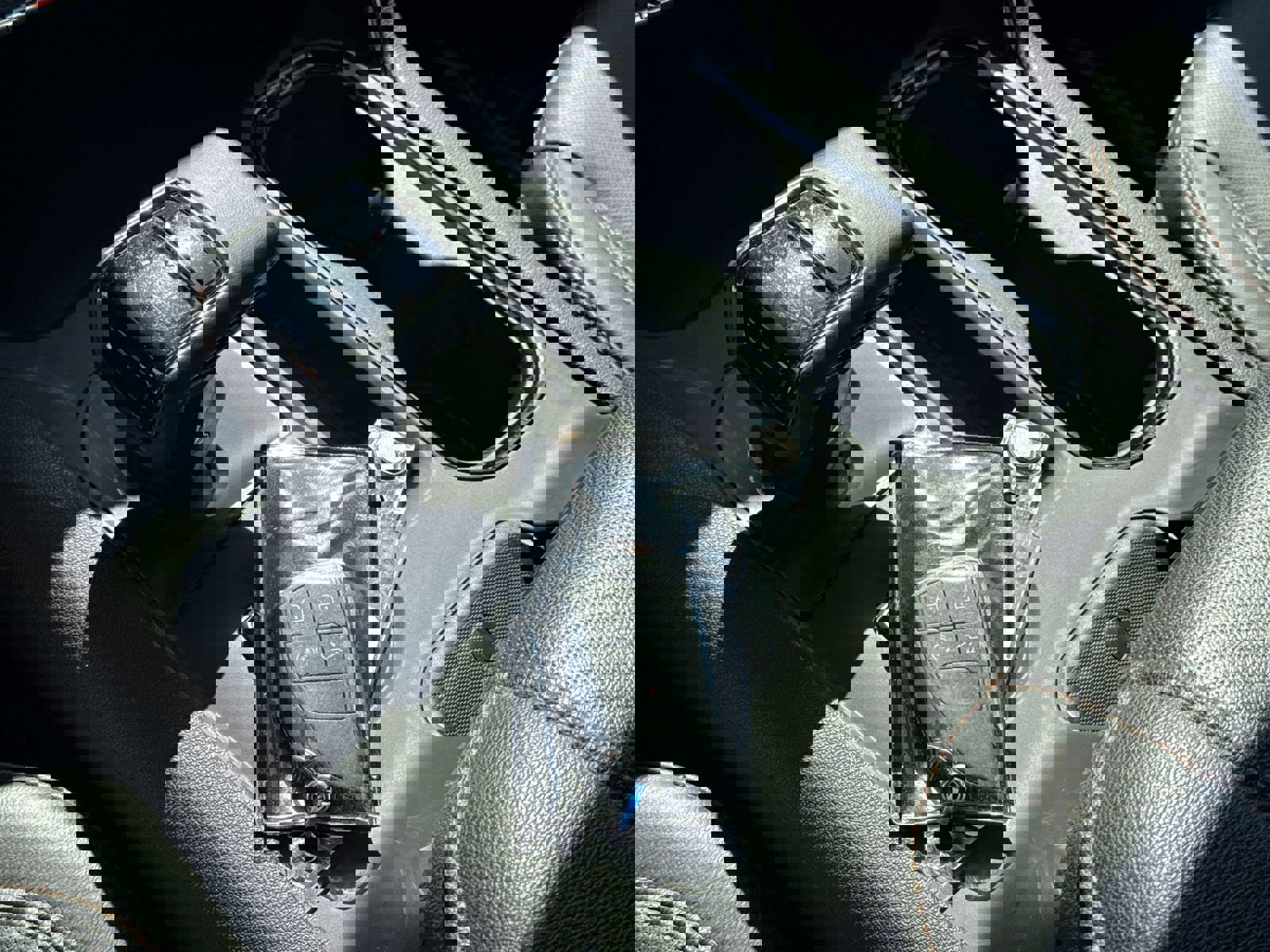 Used 2024 GMC Sierra 1500 AT4 w/ Technology Package image 35