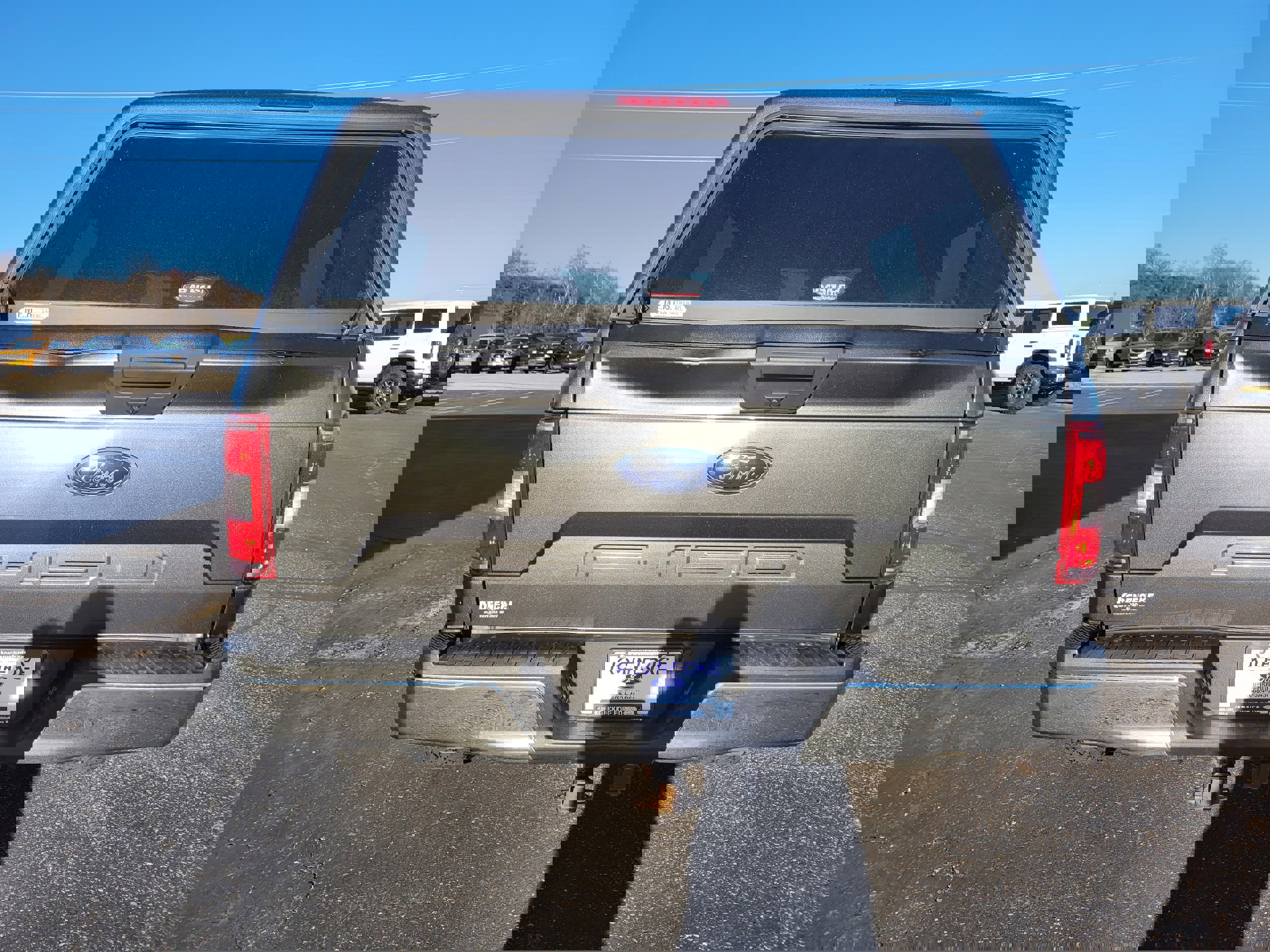 Used 2018 Ford F150 XLT AWD/4WD image 9