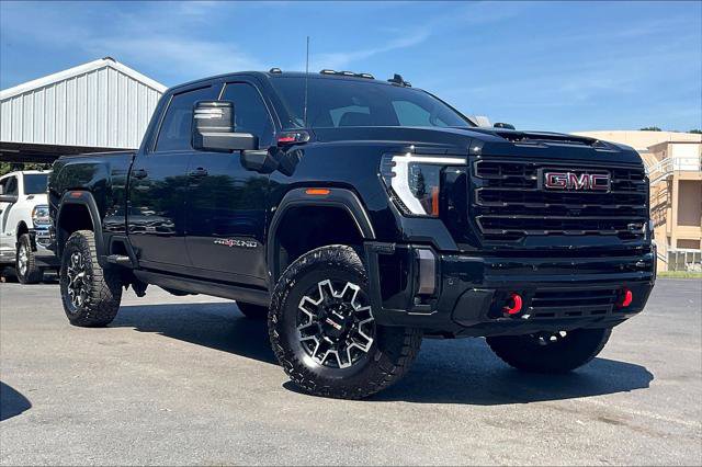 Used 2024 GMC Sierra 2500 AT4X image 33
